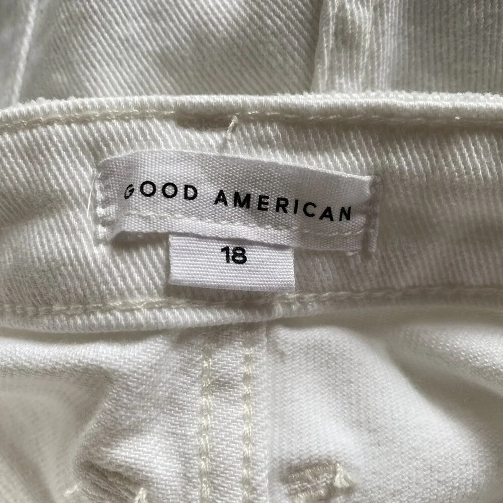 Good American 18 Bombshell High Waist Cutoff Shorts Distressed White Plus NWT - Picture 5 of 8